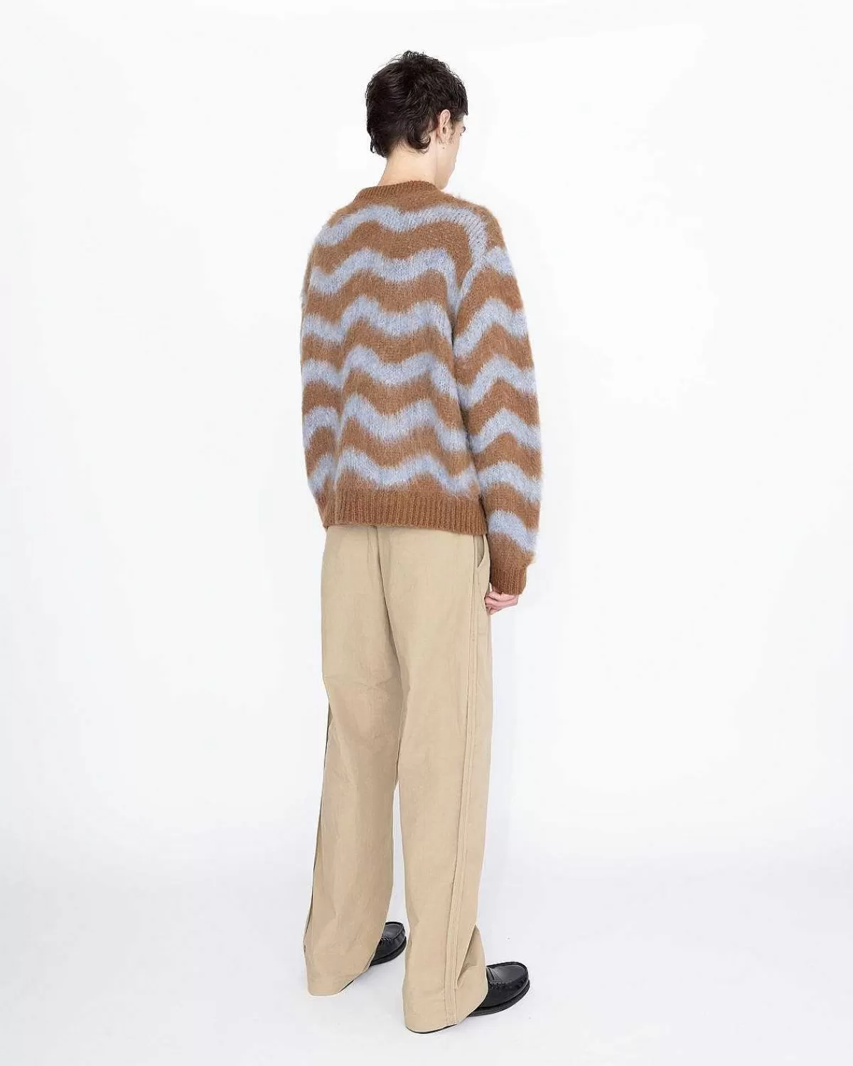 Strik>Highsnobiety HS05 Alpaca Fuzzy Wave Sweater Lysebla/Brun