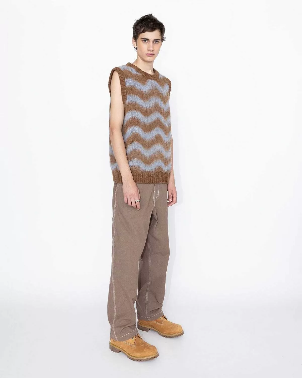 Strik>Highsnobiety HS05 Alpaca Fuzzy Wave Sweater Vest Lysebla/Brun