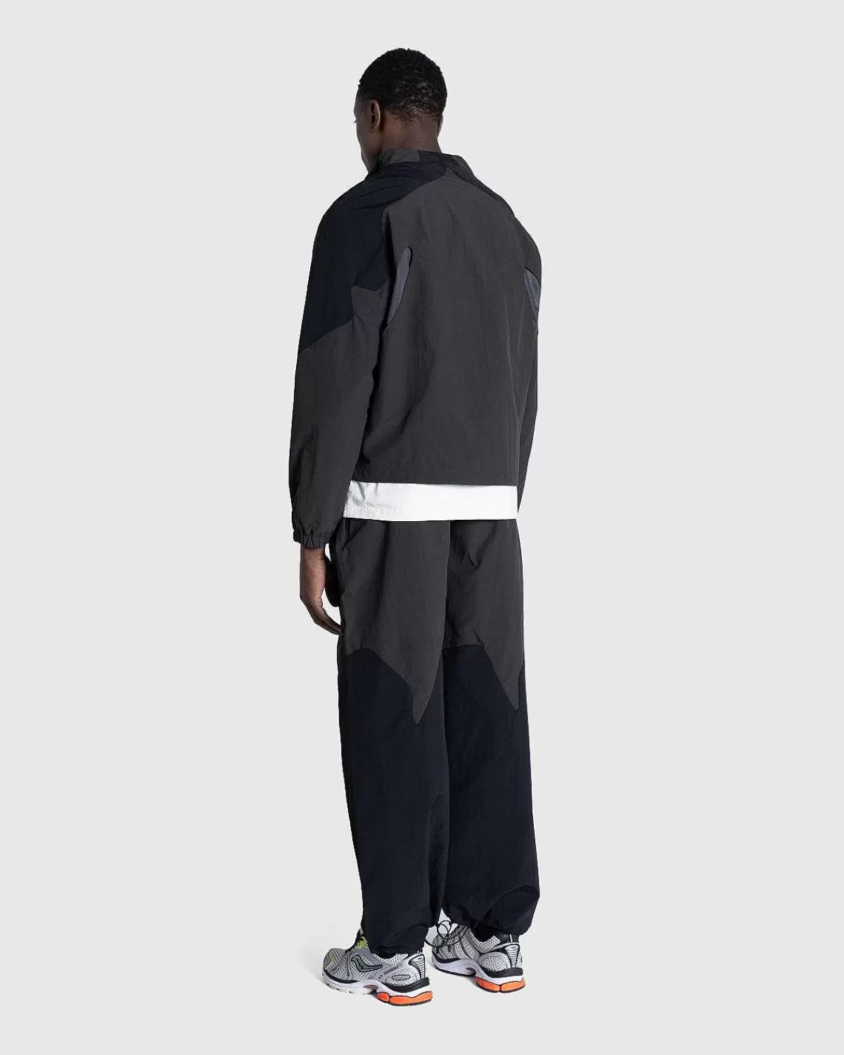 Bukser>_J.L-A.L_ Aperture Trackpant Sort/Morkegron