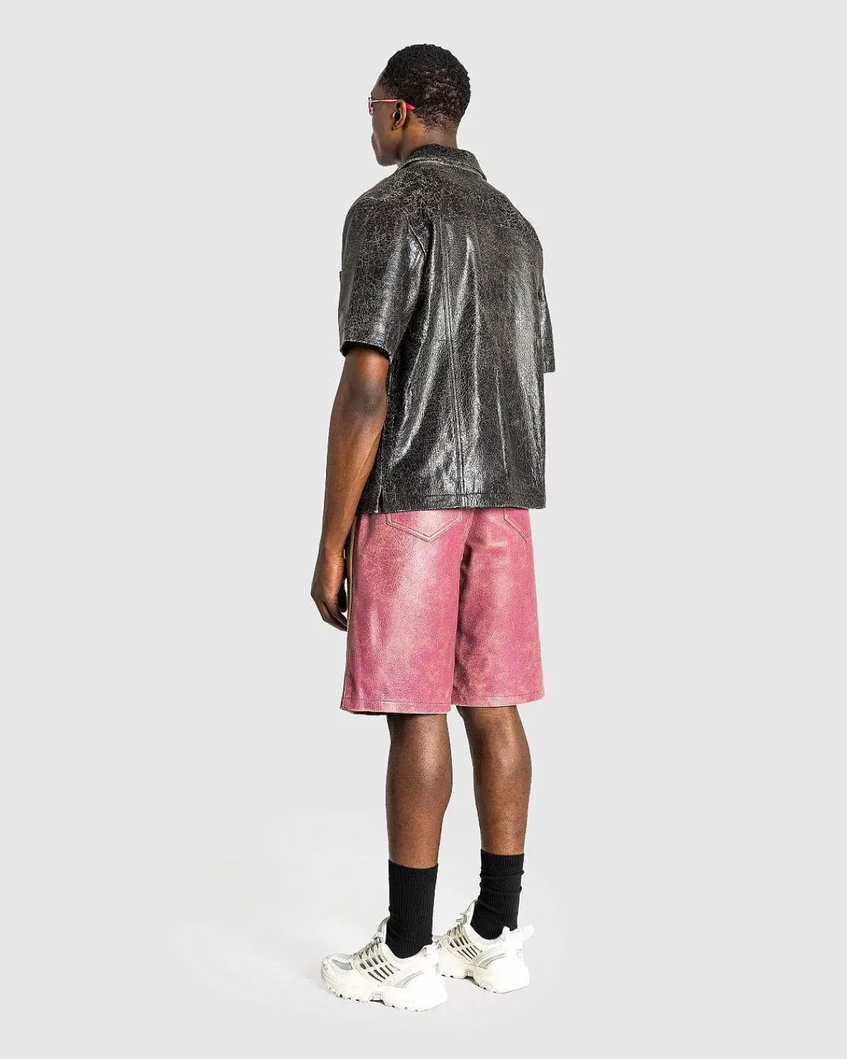 Shorts>Guess USA Crackle Leather Short Distressed Damson Multi