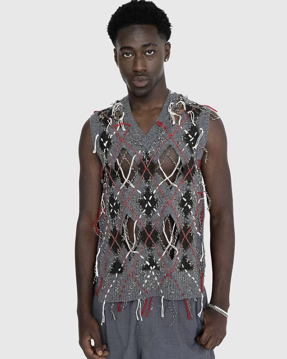 Strik>Maison Margiela Distressed Wool Sweater Vest Multi