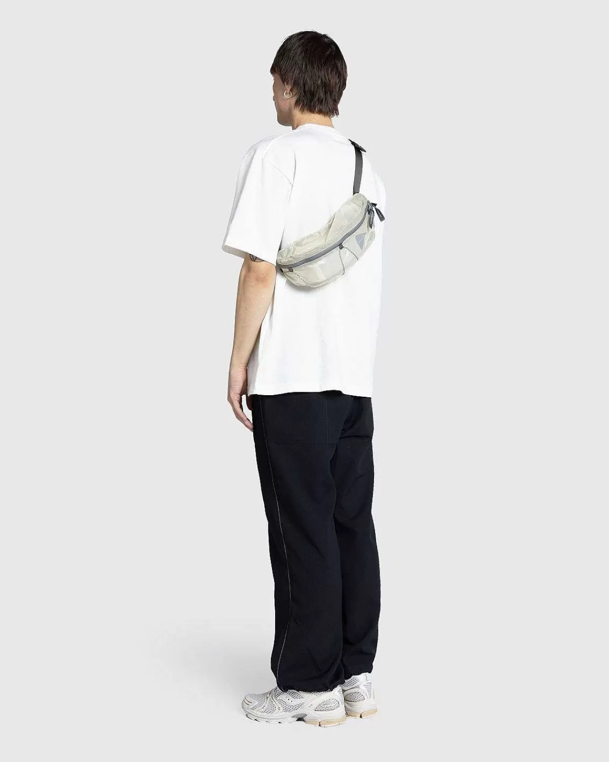 Tasker>And Wander Sil Taljetaske Off-White